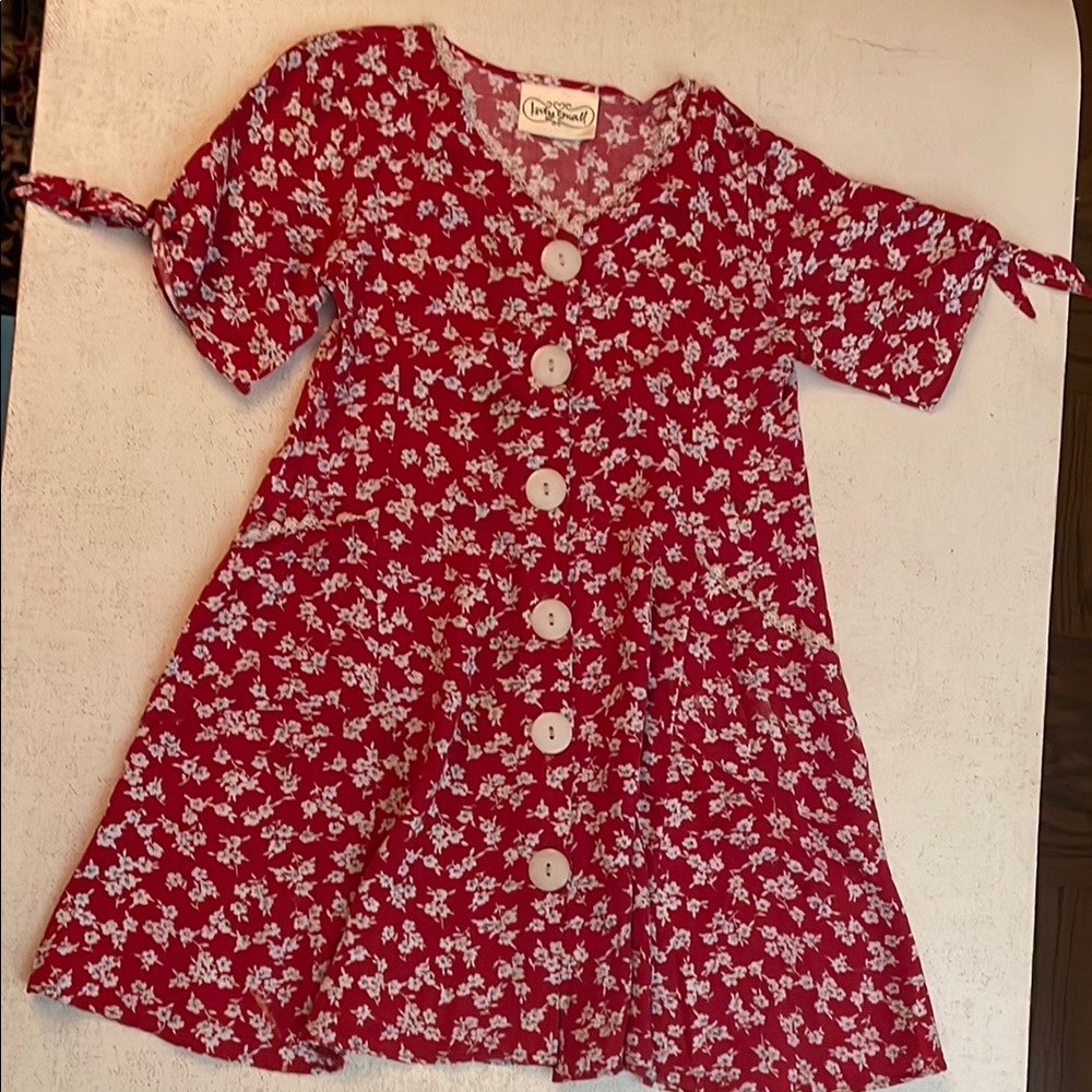 Vintage 90’s Red Floral Button-Up Dress